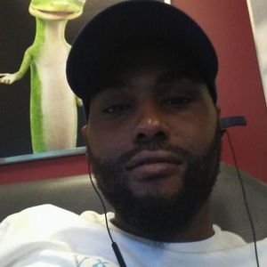 Meet your Posher, Malik